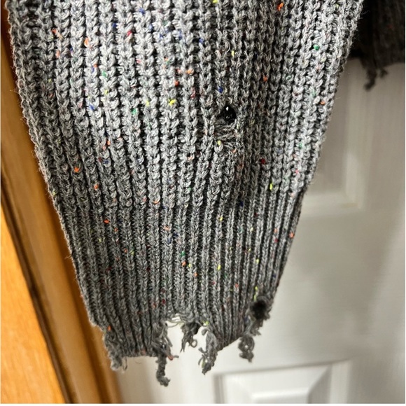 New Distressed and Frayed Sweater - Picture 10 of 12